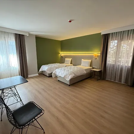 Otto Hotel 3*